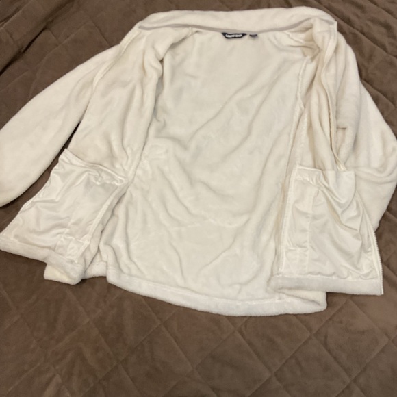 Lands' End Soft White Plush Faux Fur Jacket - Full Zip - Picture 3 of 7